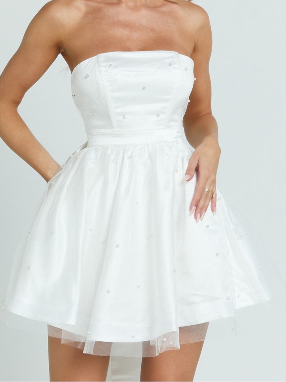 NWT REVOLVE Australia SHOWPO Cailene pearl stud tulle fit flare mini dress US 0 - Picture 3 of 15